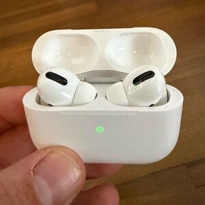 Apple AirPods Pro